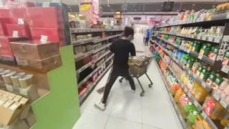 公司奖励员工超市抢购一分钟，有人装了一购物车榴莲