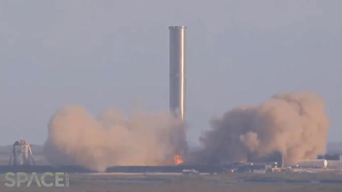 SpaceX超重型推进器完成首次静态点火