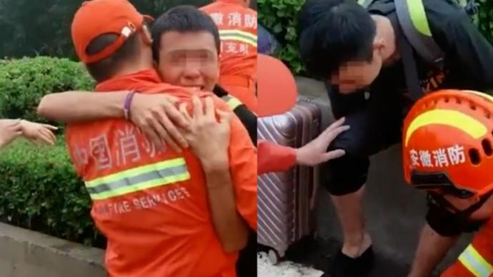 少年因暴雨在郑州“漂”了5天，见到消防员激动地抱住大哭