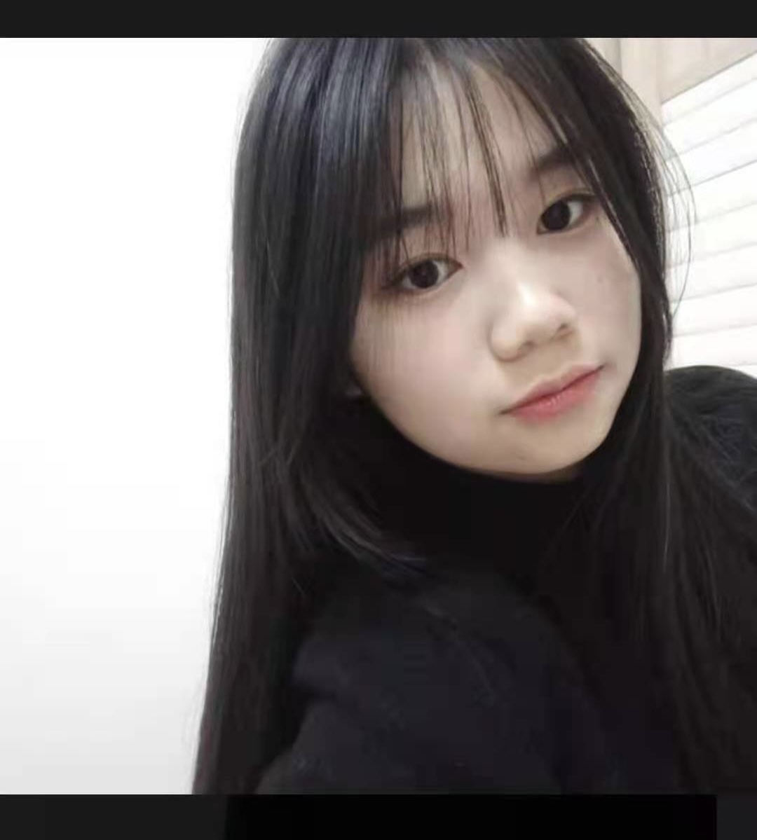 黄菲