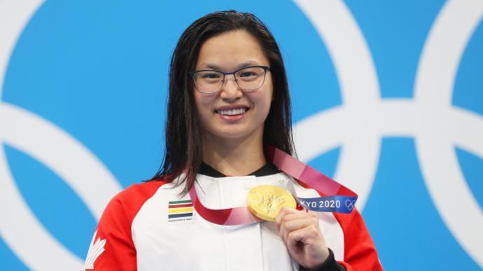 这位21岁华裔女孩，代表加拿大摘下奥运首金