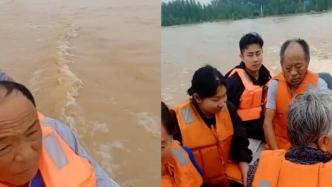 “旱鸭子”民警在洪水中勇救48名村民