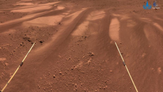 天问一号发射一周年，“祝融号”行驶路线图及最新火星影像发布