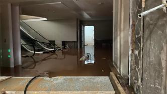 广州地铁21号线神舟路站进水原因：出入口施工致挡水墙倒塌