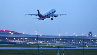 成都天府机场单日航班量缩减至9架次，此前一员工感染新冠