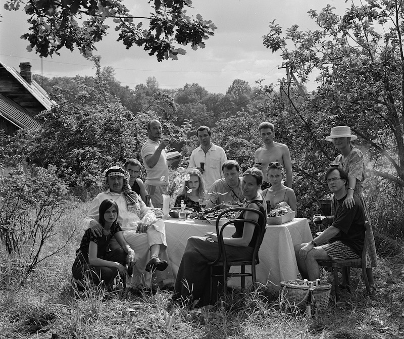 《七月在奥列杰日河边樱桃园的生日午餐，罗日杰斯特韦诺》《四季，我的朋友》系列，2000年