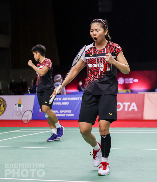 羽毛球只有韩国输不起印尼女双冠军大赞陈清晨贾一凡