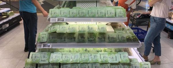 水果味莲子热销催生杭州“奶奶工坊”:日剥一吨,月收入三千