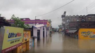 印度西孟加拉邦暴雨引发洪灾，已致16人死亡