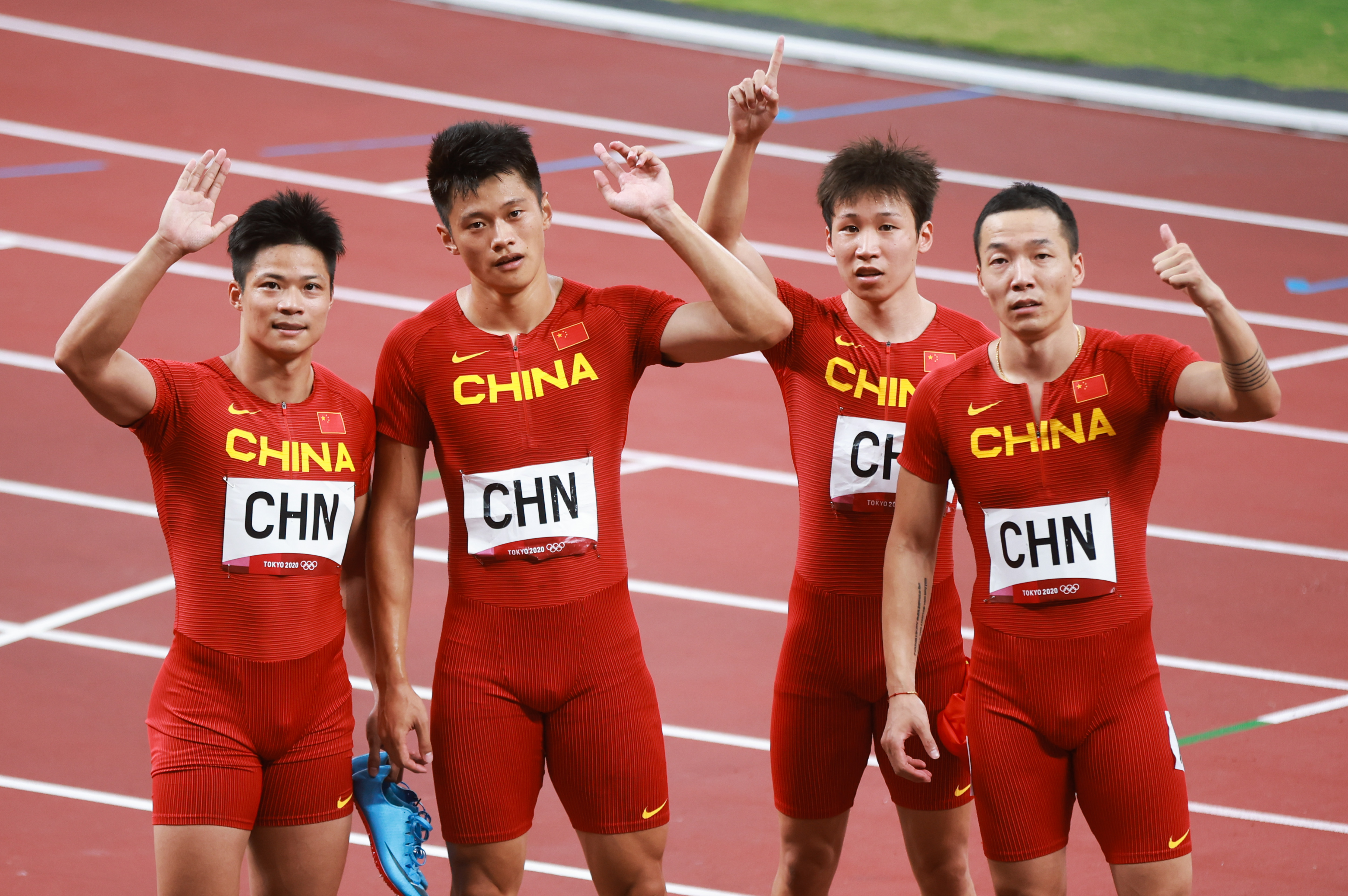 奥委会: 中国田径男子4×100米接力队获奥运铜牌