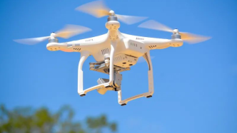 义乌一摄影师非法操作无人机在禁飞区航拍，被罚1500元