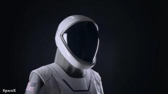 马斯克：SpaceX可为NASA生产宇航服