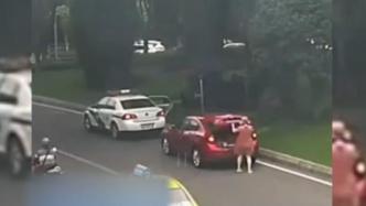 你警號(hào)多少？不給我就找你們單位！