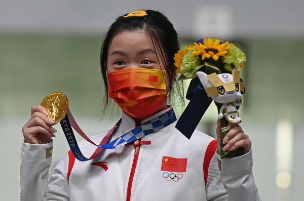 奥运健儿得金牌的图片图片