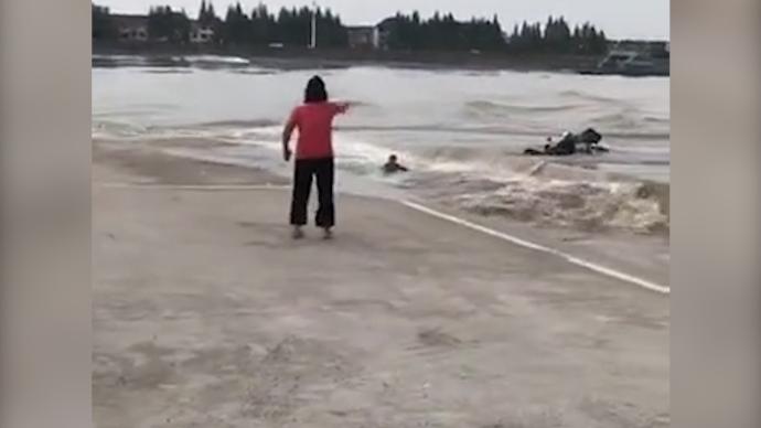 杭州一男子拍摄潮水时被卷走，打捞上岸已死亡