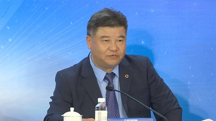 新华保险副总裁：代理人人均三千收入远不够，改善收入很关键