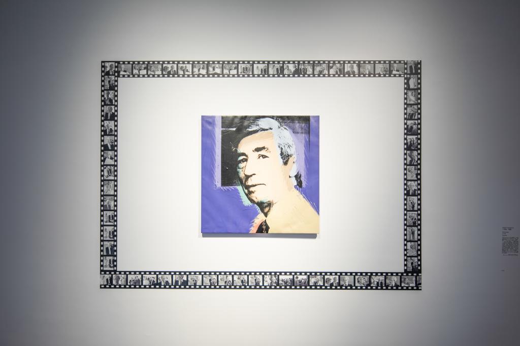 安迪·沃霍尔为埃尔热所作大幅肖像