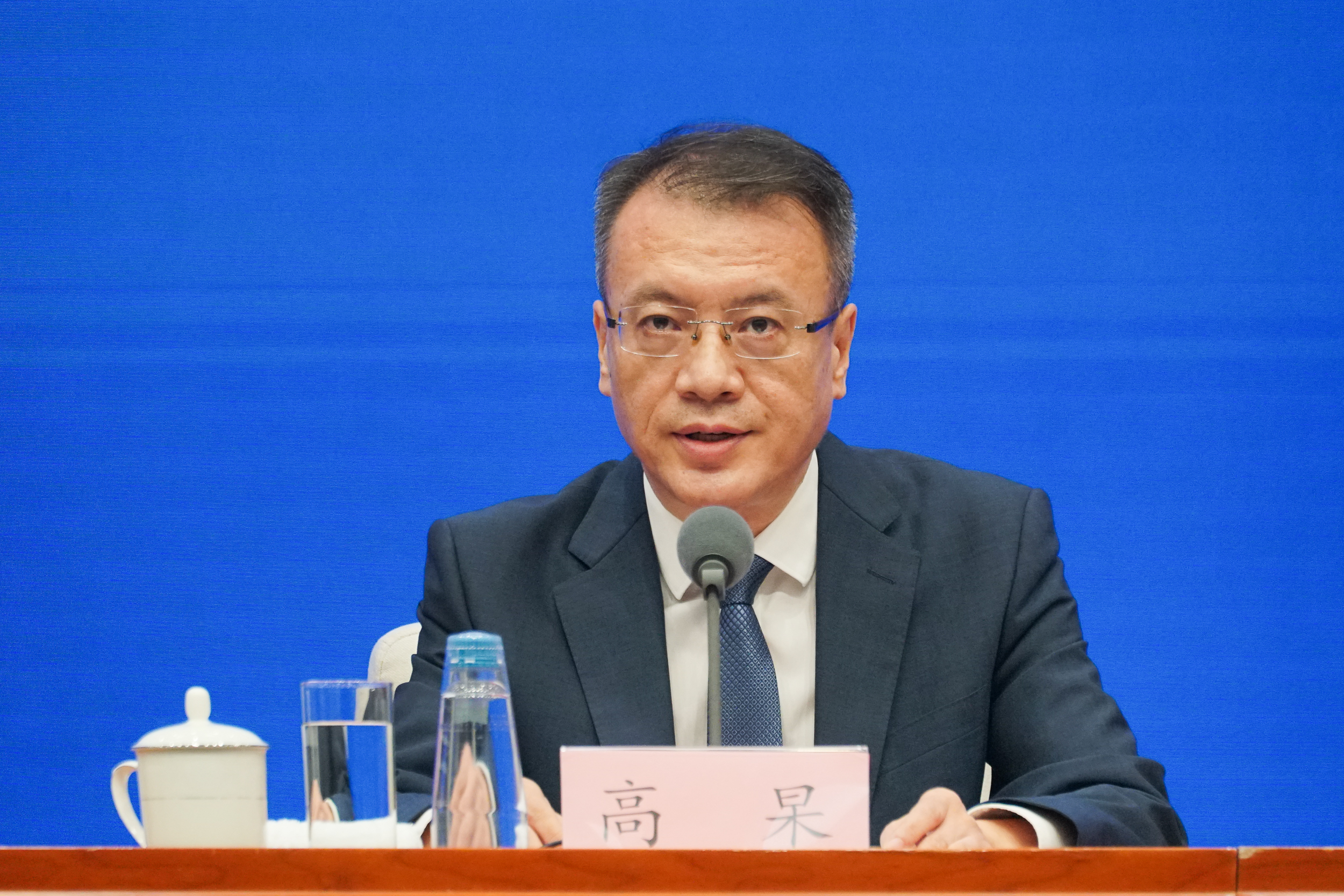 就业难与招工难并存,国家发改委:强化人才培养的就业导向