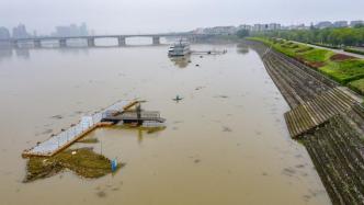 受强降雨影响，汉江中下游襄阳以下河段洪水升至黄色预警