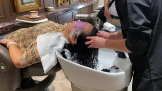 上海“紫罗兰美发厅”回来了！顾客：这里做头发一周不变形