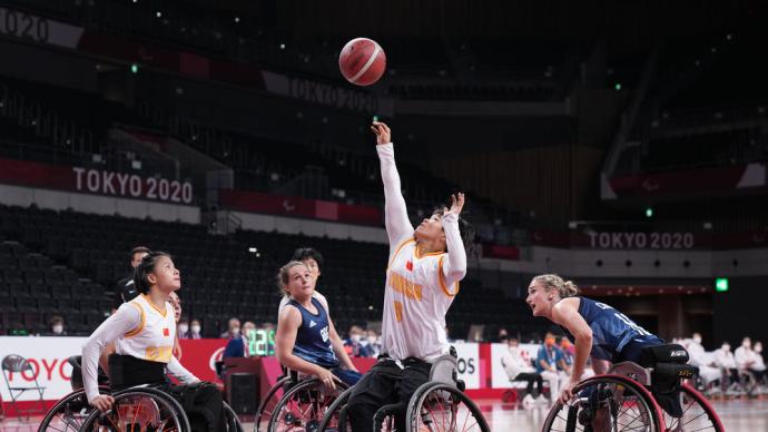中國殘奧代表團領先英國33金，盲人門球、輪椅女籃進四強