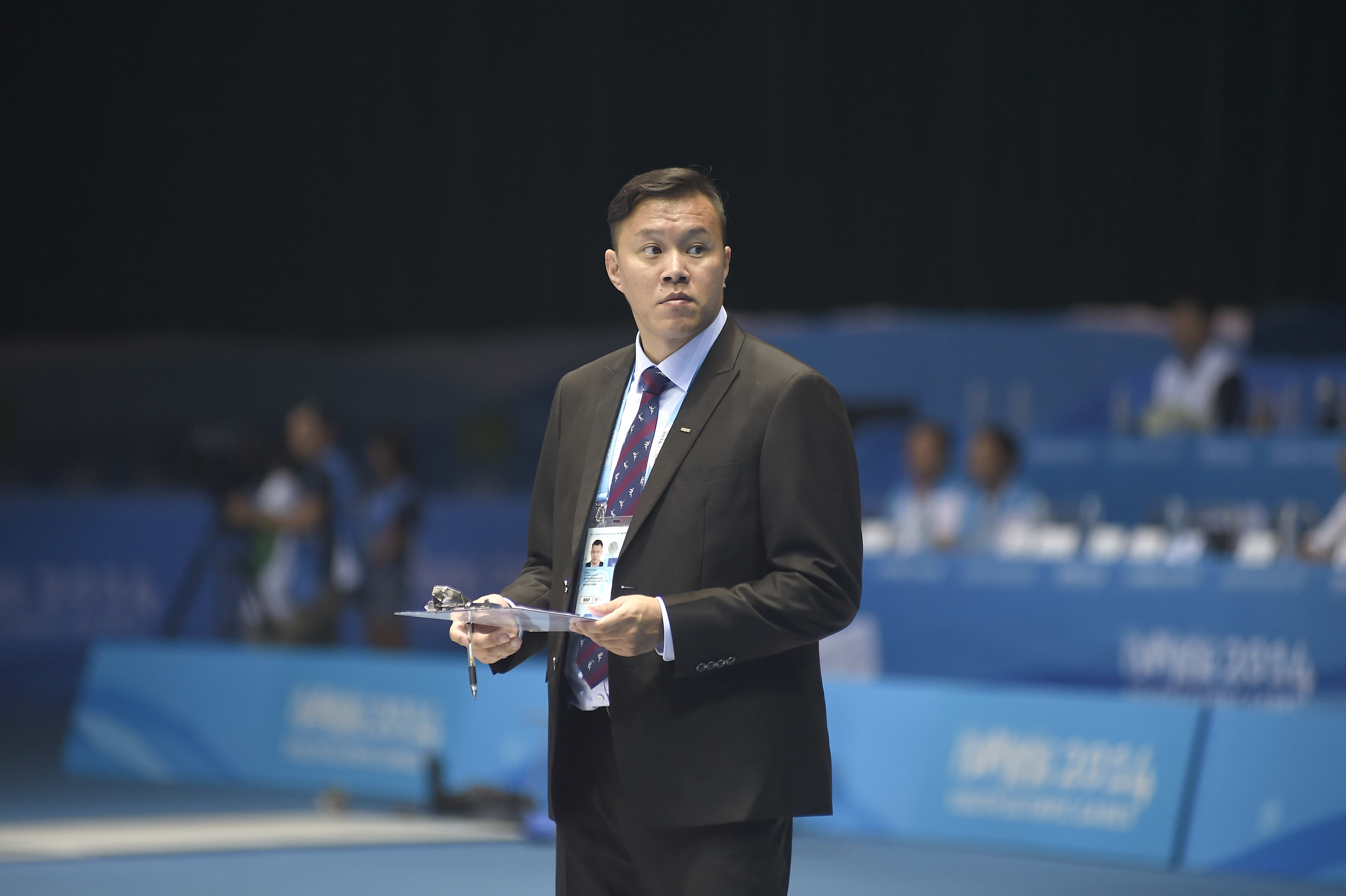 好裁判要辅助运动员奥运会结束后,钱震华紧接着要赶往陕西全运会,然后