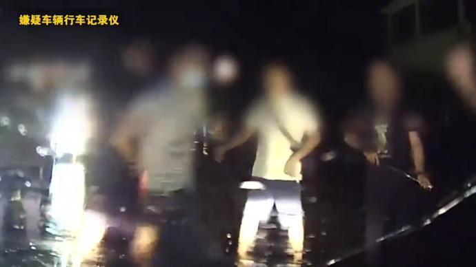 缉毒警抓捕现场曝光，网友称“堪比大片”