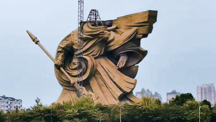 “全球最大”关公像正在搬移，雕像真的越高越好吗？
