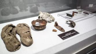 整理遗物，把无名烈士变为有名烈士