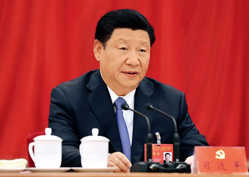 中国共产党第十九届中央委员会第五次全体会议,于2020年10月26日至29日在北京举行。中央委员会总书记<p>习近平</p>作重要讲话。新华社记者 鞠鹏/摄