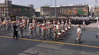 墨西哥举行独立日阅兵仪式，庆祝独立211周年