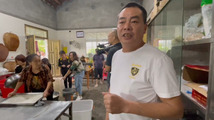 四川泸县一农家乐变地震避难所：安置村民提供免费饮食