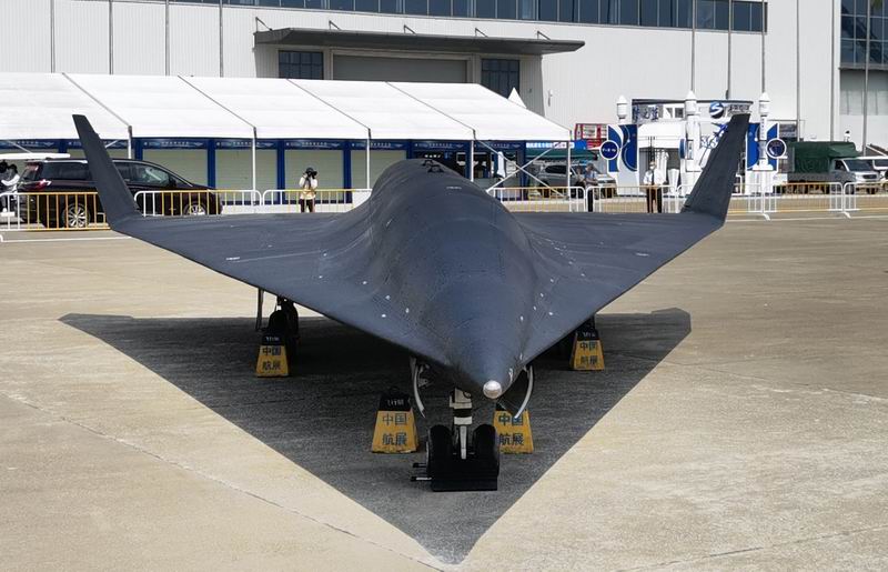 无侦8高空高速侦察机
