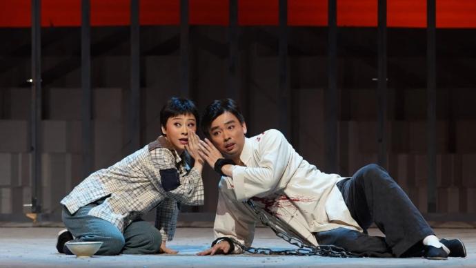 現代京劇《許云峰》：瀕于失傳的傳統劇目以新面目亮相