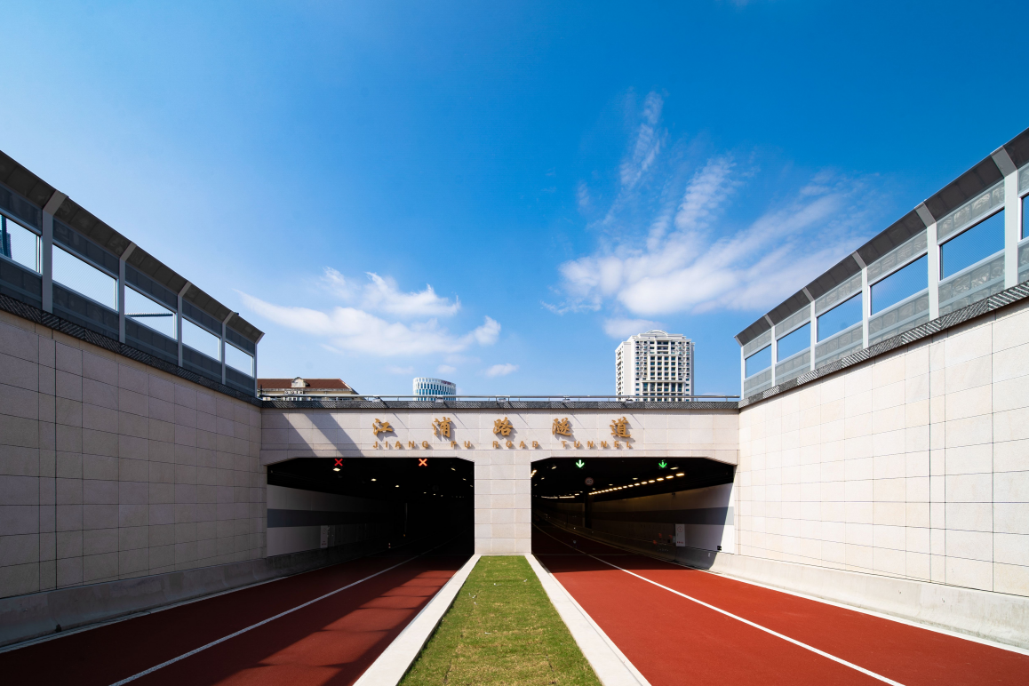 浦东大道地下通道出口图片