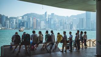 这条漂亮的U形曲线，预见了香港的未来