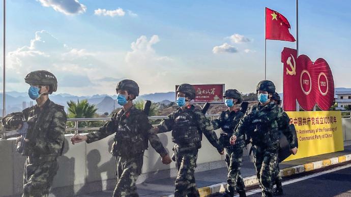 武警官兵堅守戰位維護國慶假期社會安全穩定