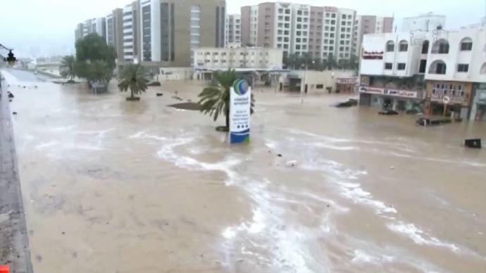 热带风暴“沙欣”降为热带低压，已致阿曼4人死亡