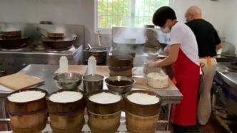 上海闵行颛桥糕会如约而至，蒸糕日产400桶依然供不应求