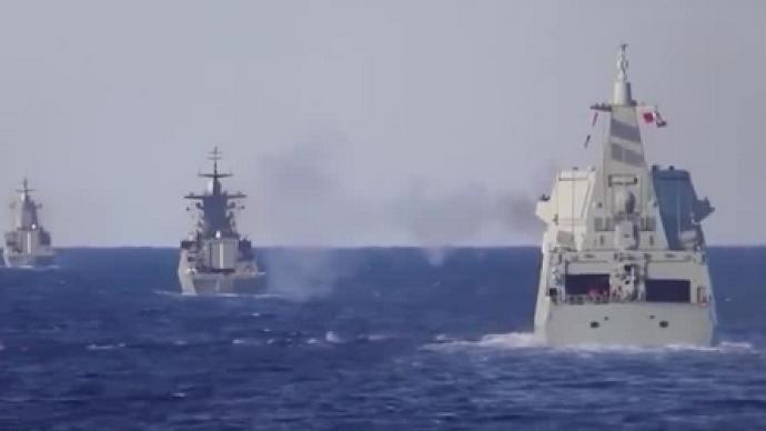 中俄舰艇编队同时通过日本津轻海峡