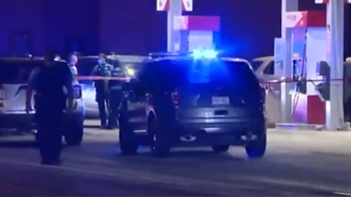 美國一警察執(zhí)行任務(wù)時(shí)開槍誤傷兩名同事