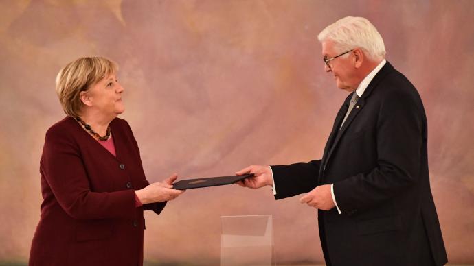 16年任期结束，默克尔正式卸任德国总理