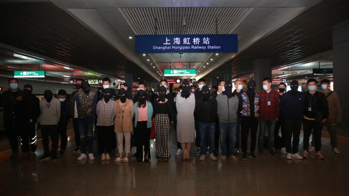 上海破获全国首例利用游戏点卡非法换汇案，涉案250亿元