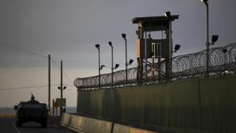 关塔那摩监狱被拘者首度公开陈述CIA酷刑细节，曾遭性虐待