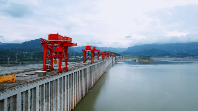 三峡娃娃行：千名学生近距离感受大国重器，学习清洁能源知识