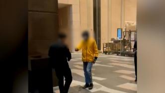 合肥洲际酒店回应“保安赶跑外卖员摔他手机”：双方已和解
