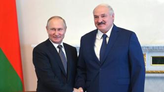 俄白领导人签署一系列协议，加强两国联盟关系