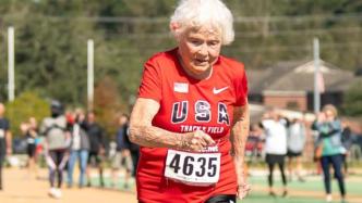 105岁奶奶创造百米世界纪录！她们的人生，年龄从不是阻碍