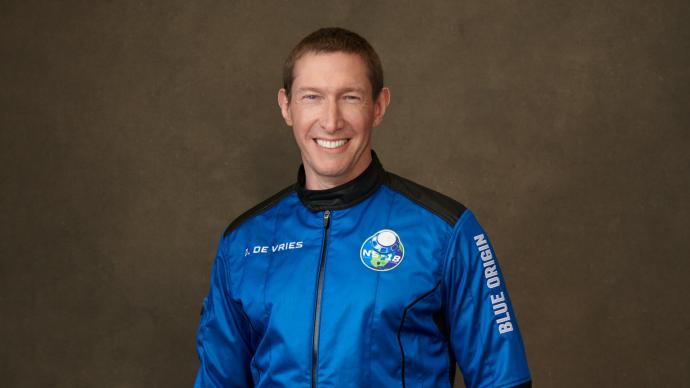 30天前才完成太空旅行，美國49歲企業家墜機身亡