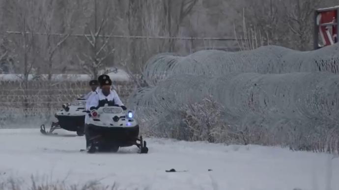 骑上“林海雪狼”，边防官兵零下二十度巡逻